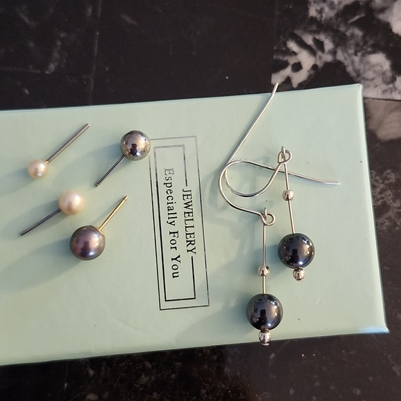 Collection Of Silver Jewelry - Picture 3 of 14